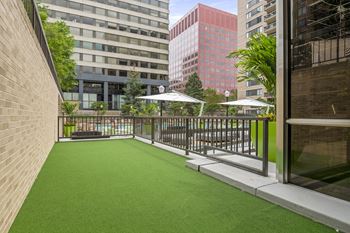 24-Hour indoor/outdoor fitness center